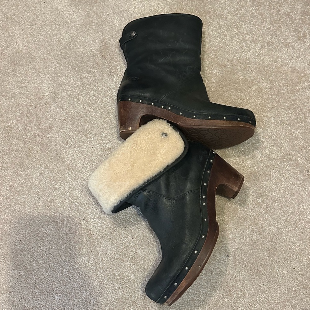 Women's Black Ugg Leather Boots with Shearling Lining